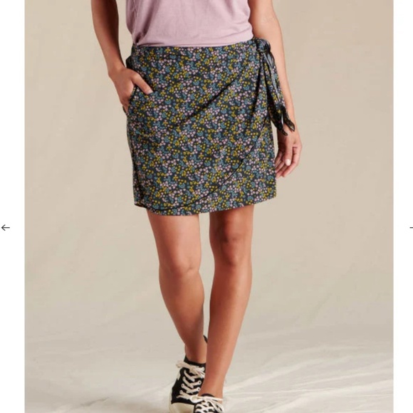 Toad & Co Tie front wrap skirt Size M - Picture 3 of 4